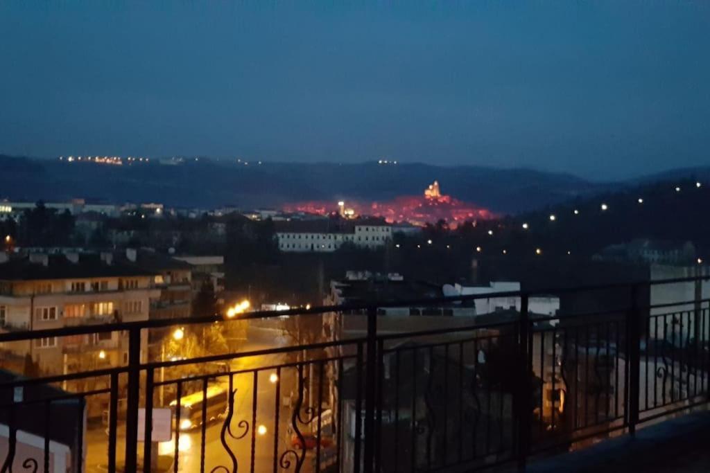Unique Studio- Great Balcony And View! Parking Possibility! Veliko Tarnovo Exteriér fotografie